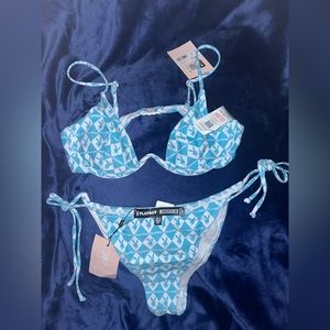 Play boy bikini set